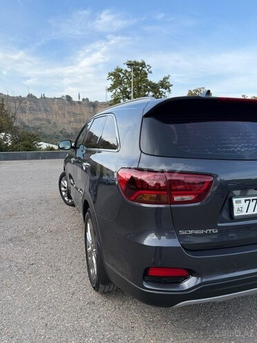 Kia Sorento 2018, 177,000 km - 2.0 l - Bakı