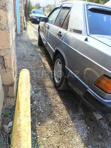 Mercedes 190 1989, 529,456 km - 2.0 л - Beyləqan