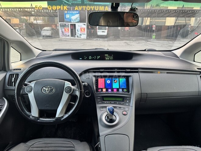 Toyota Prius 2011, 270,000 km - 1.8 l - Bakı