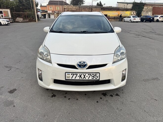 Toyota Prius 2011, 270,000 km - 1.8 l - Bakı