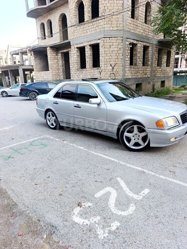 Mercedes C 230 2000, 285,000 km - 2.3 l - Bakı