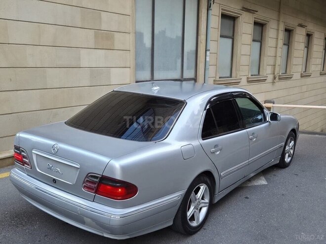 Mercedes E 270 2000, 570,000 km - 2.7 л - Bakı