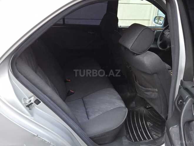 Mercedes E 270 2000, 570,000 km - 2.7 л - Bakı