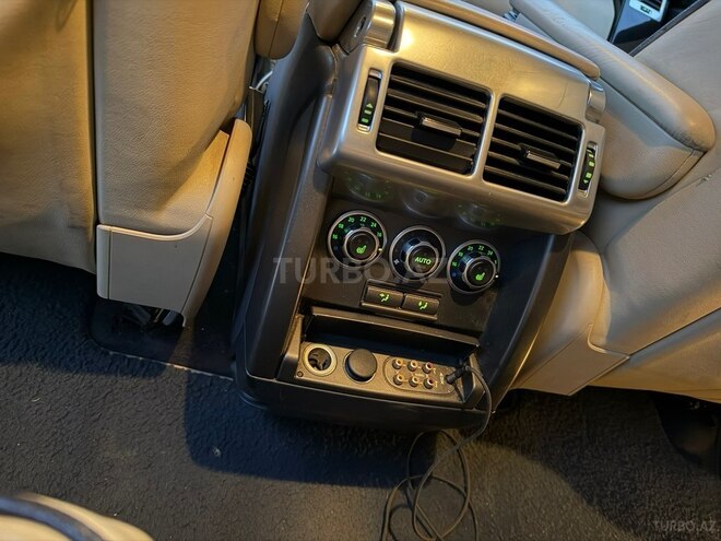 Land Rover Range Rover 2010, 207,000 km - 5.0 l - Şamaxı