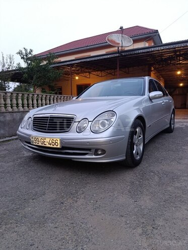 Mercedes E 220 2002, 356,800 km - 2.2 л - Masallı