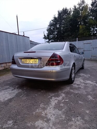Mercedes E 220 2002, 356,800 km - 2.2 л - Masallı