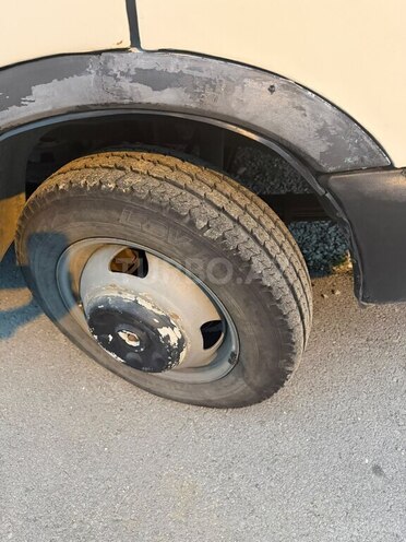 GAZ  2000, 63,259 km - 2.3 l - Şamaxı