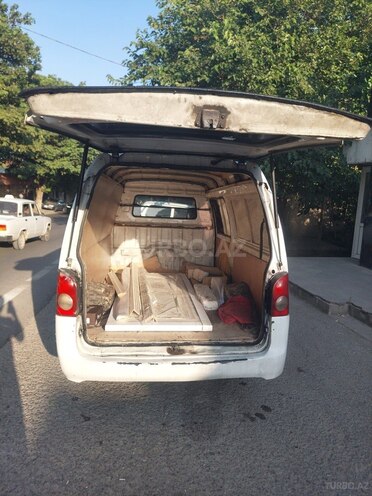 Hyundai H 100 2006, 370,580 km - 2.5 l - Şamaxı
