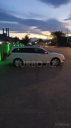 Opel Astra 2008, 460,000 km - 1.3 l - Qusar