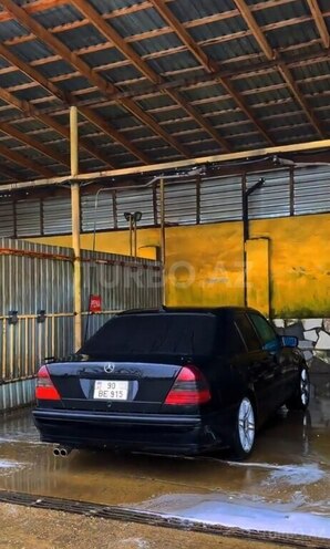 Mercedes C 280 1997, 224,000 km - 2.8 l - Qusar
