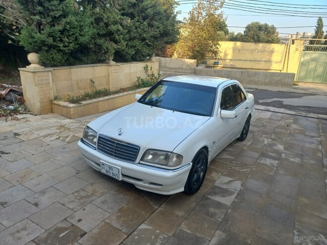Mercedes C 240 2000, 373,777 km - 2.4 l - Bakı