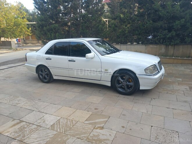Mercedes C 240 2000, 373,777 km - 2.4 l - Bakı