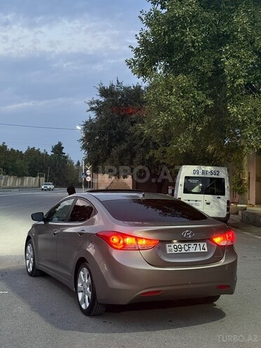 Hyundai Elantra 2011, 257,495 km - 1.8 l - Bərdə
