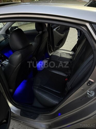Hyundai Elantra 2011, 257,495 km - 1.8 l - Bərdə