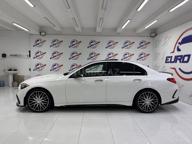 Mercedes C 300 2024, 33,000 km - 2.0 l - Bakı
