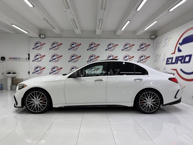 Mercedes C 300 2024, 33,000 km - 2.0 l - Bakı