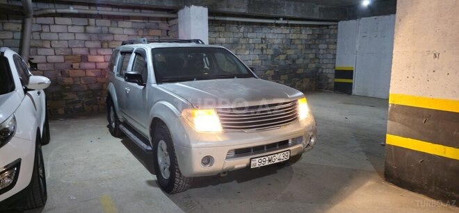 Nissan Pathfinder 2005, 218,000 km - 4.0 l - Sumqayıt