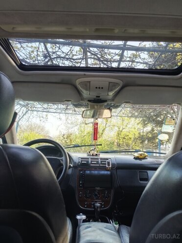 Mercedes ML 320 2000, 285,000 km - 3.2 l - Bakı