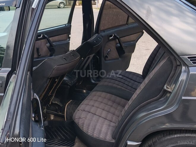 Mercedes 190 1993, 444,000 km - 1.8 l - Sumqayıt