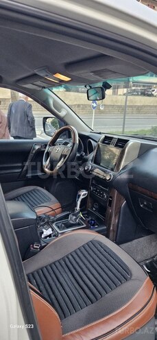 Toyota Land Cruiser Prado 2011, 280,000 km - 2.7 l - Bakı