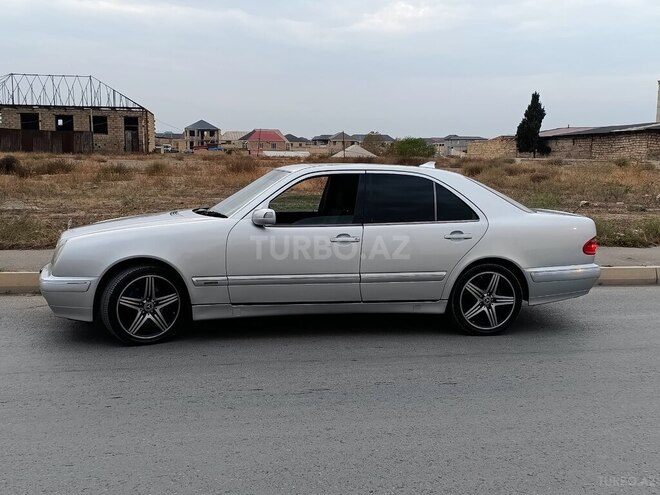 Mercedes E 280 2000, 280,000 km - 2.8 l - Gəncə