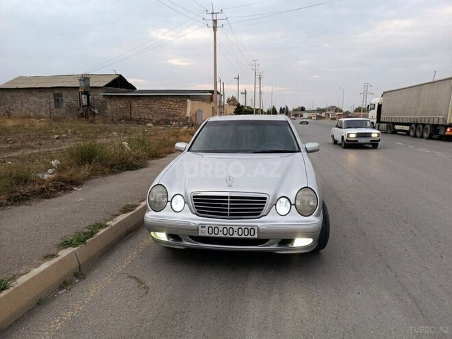 Mercedes E 280 2000, 280,000 km - 2.8 l - Gəncə