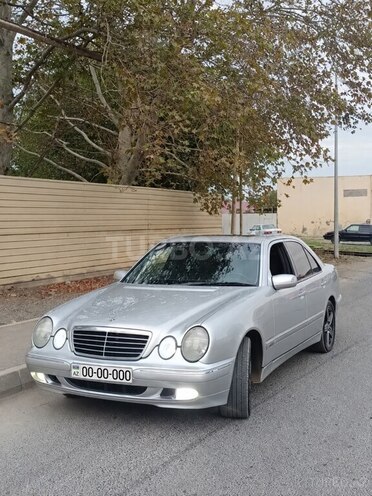 Mercedes E 280 2000, 280,000 km - 2.8 l - Gəncə