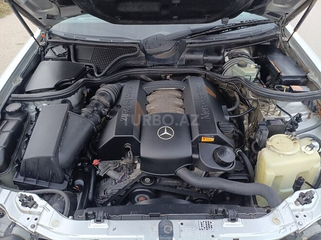 Mercedes E 280 2000, 280,000 km - 2.8 l - Gəncə