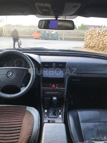 Mercedes C 230 1997, 327,768 km - 2.3 l - Bakı