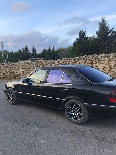 Mercedes C 230 1997, 327,768 km - 2.3 l - Bakı