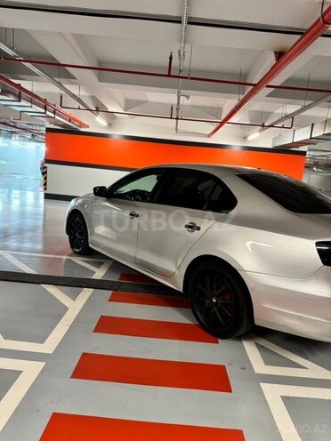 Volkswagen Jetta 2011, 265,000 km - 2.0 л - Bakı