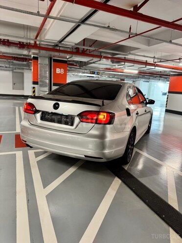 Volkswagen Jetta 2011, 265,000 km - 2.0 л - Bakı