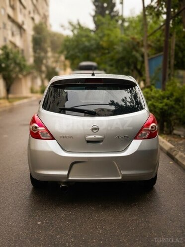 Nissan Tiida 2011, 112,000 km - 1.5 л - Bakı