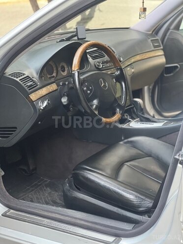 Mercedes E 320 2002, 390,000 km - 3.2 л - Bakı