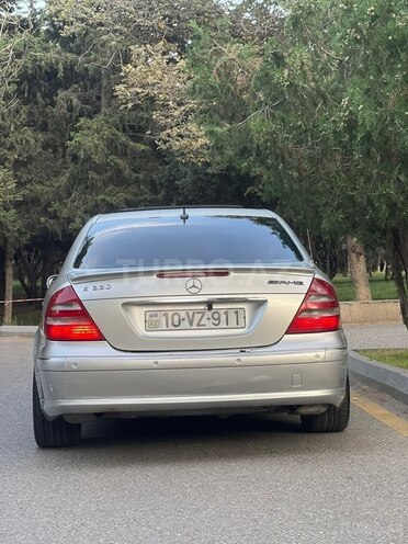 Mercedes E 320 2002, 390,000 km - 3.2 л - Bakı