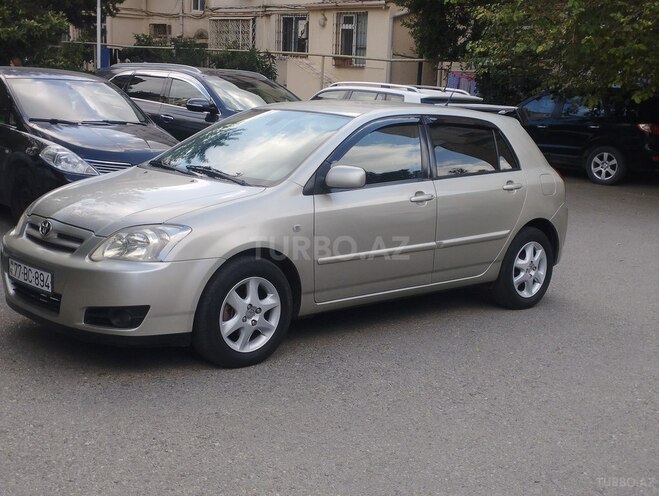 Toyota Corolla 2005, 295,000 km - 1.4 l - Bakı