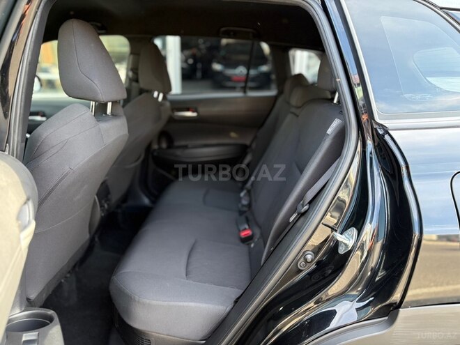 Toyota Corolla Cross 2023, 40,464 km - 2.0 l - Bakı