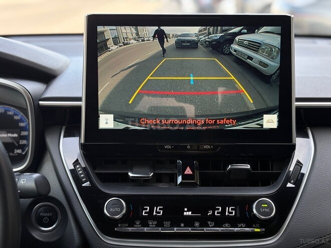 Toyota Corolla Cross 2023, 40,464 km - 2.0 l - Bakı