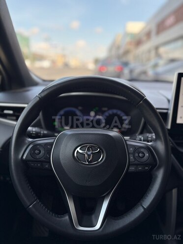 Toyota Corolla Cross 2023, 40,464 km - 2.0 l - Bakı