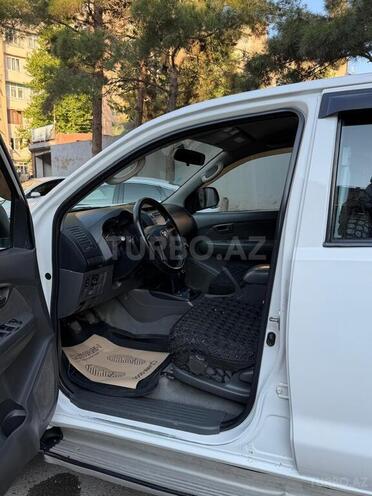 Toyota Hilux 2013, 325,393 km - 2.5 l - Bakı