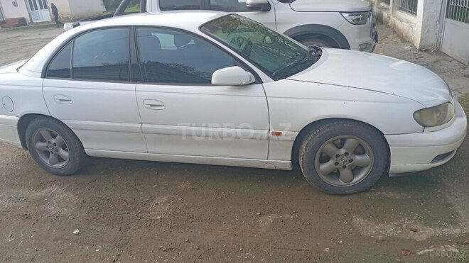 Opel Omega 2000, 400,000 km - 2.0 l - Hacıqabul