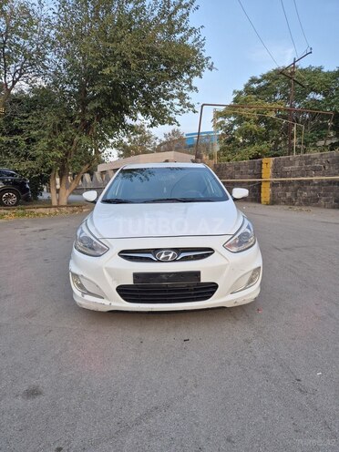 Hyundai Accent 2013, 253,000 km - 1.6 л - Bakı