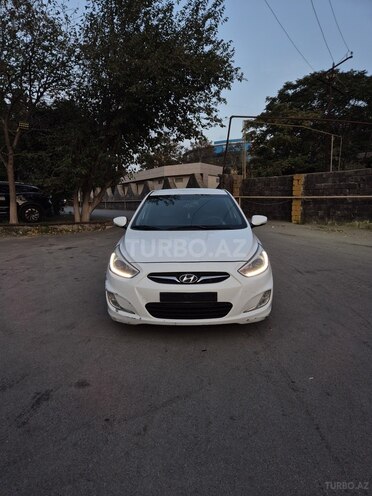 Hyundai Accent 2013, 253,000 km - 1.6 л - Bakı