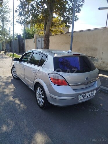 Opel Astra 2005, 238,000 km - 1.4 l - Gəncə