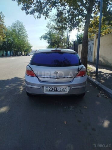 Opel Astra 2005, 238,000 km - 1.4 l - Gəncə