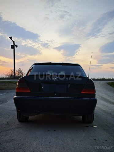 Mercedes C 230 1999, 307,385 km - 2.3 l - Bakı
