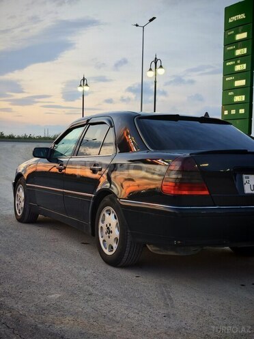 Mercedes C 230 1999, 307,385 km - 2.3 l - Bakı