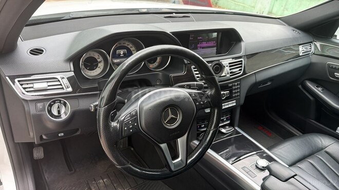 Mercedes E 250 2014, 380,000 km - 2.1 l - Masallı