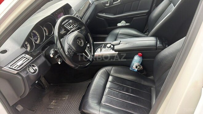 Mercedes E 250 2014, 380,000 km - 2.1 l - Masallı