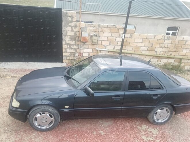 Mercedes C 220 1995, 350,000 km - 2.2 l - Bakı